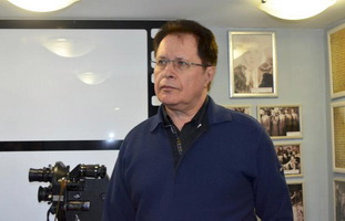 Олег Иванов